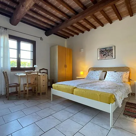 Apartament Serra Destri Riparbella